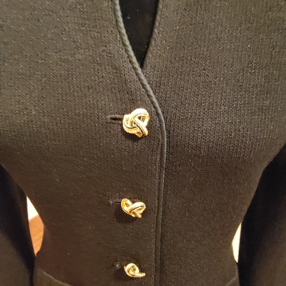 St. John EVENING Collection Black Jacket - Picture 4 of 5